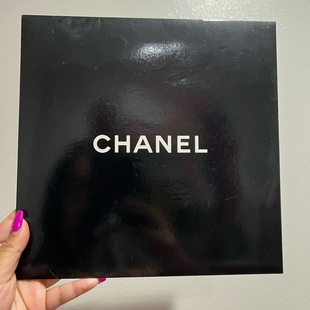 RARE 2010 Spring Chanel Lion Scarf